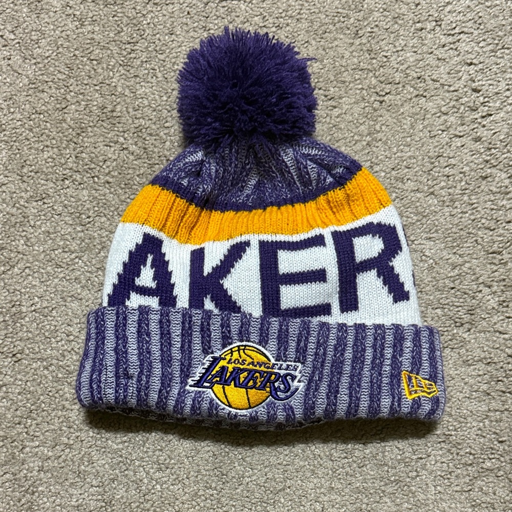 New Era - Lakers official Gray and Purple hat with Pom.